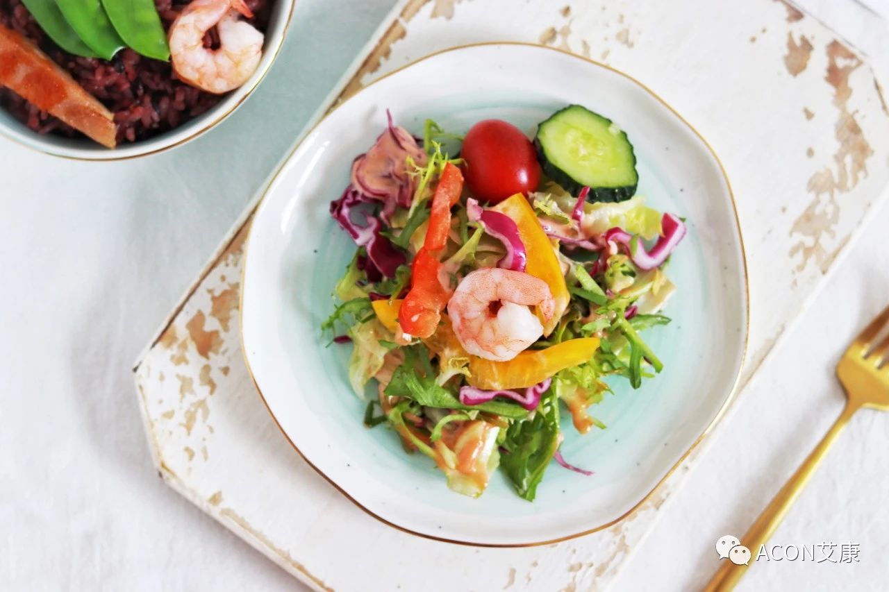 醫(yī)生總結(jié)了3位年輕胃癌患者的病例：30歲不到的他們到底干啥了？